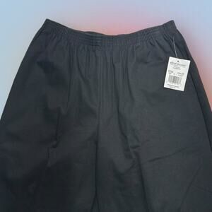 ALFRED DUNNER Women’s 8 Black Pull On Chino Pant
